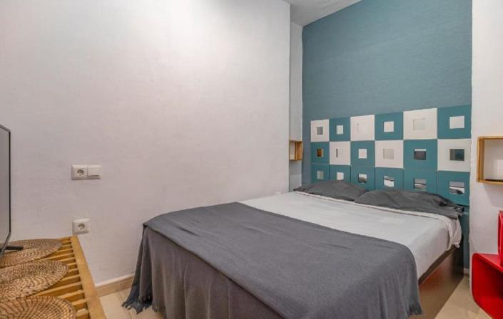 Image No.13-1 Bed Apartment for sale