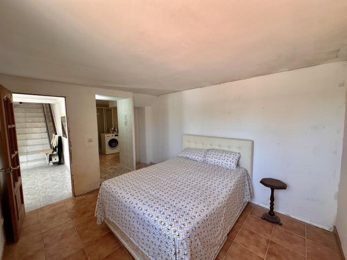 Image No.28-4 Bed House/Villa for sale