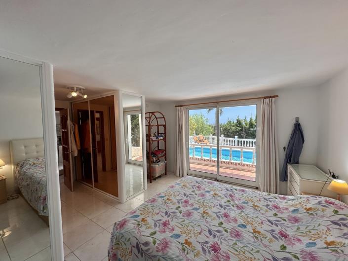 Image No.45-4 Bed House/Villa for sale