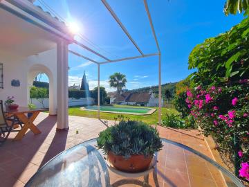 2-5bd7b9d04b45e33852eaf0ec6670150d