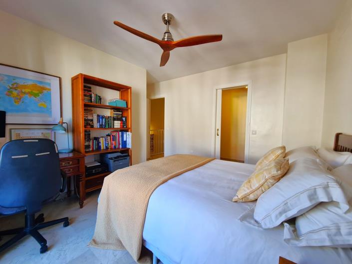 Image No.50-3 Bed Semi-Detached for sale