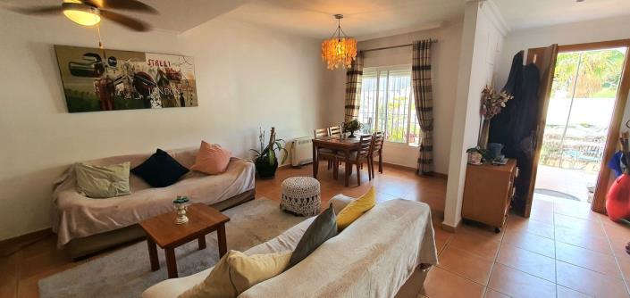 Image No.7-4 Bed Townhouse for sale