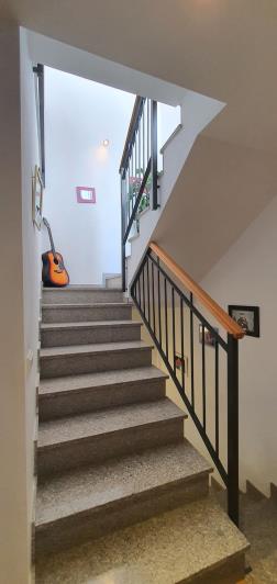 Image No.14-4 Bed Townhouse for sale