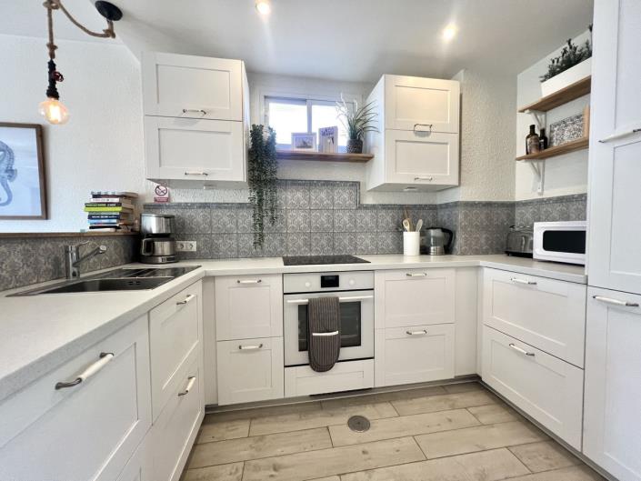 Image No.5-2 Bed Apartment for sale