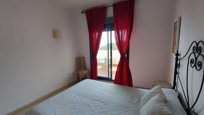 Image No.8-3 Bed Apartment for sale