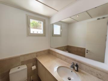 9-467d0cee5b725f3ef65f102a0c2e69c0