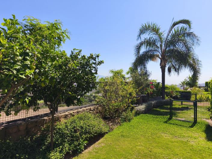 Image No.27-3 Bed Townhouse for sale