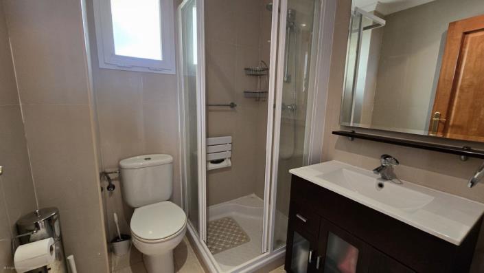 Image No.16-2 Bed Apartment for sale