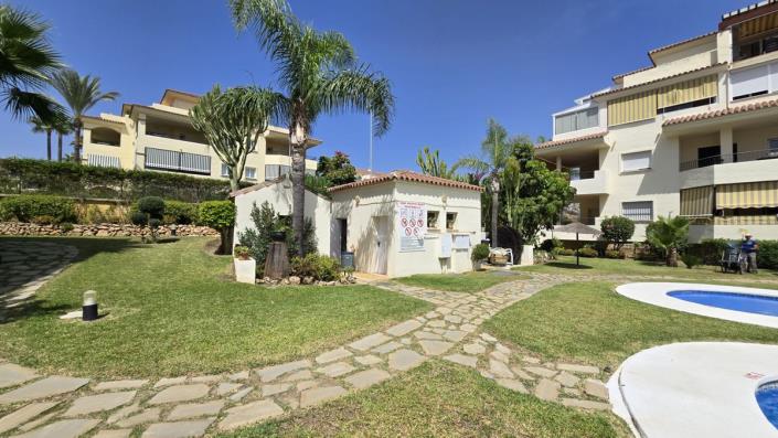 Image No.35-2 Bed Apartment for sale