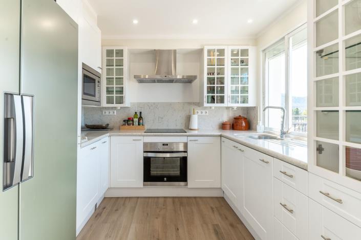 Image No.9-3 Bed Apartment for sale