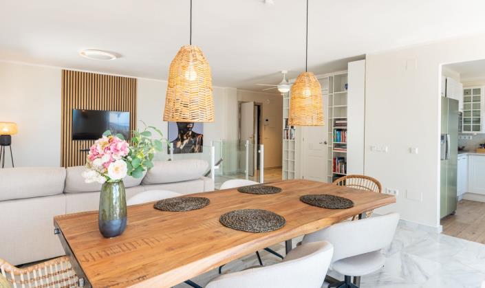 Image No.12-3 Bed Apartment for sale