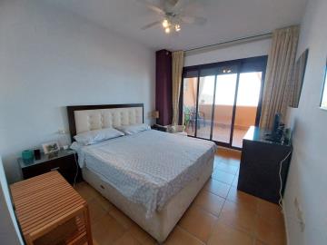 12-53013098fcab6c38b1379cd33298e050