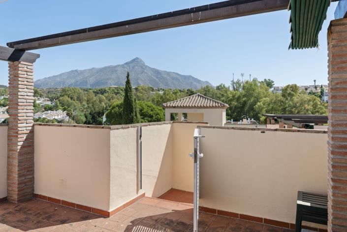 Image No.17-3 Bed Penthouse for sale