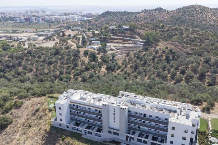 Image No.17-3 Bed Apartment for sale