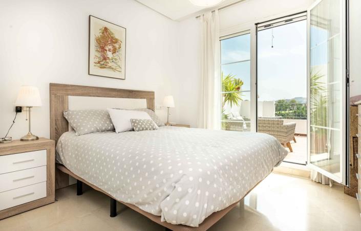 Image No.11-2 Bed Apartment for sale