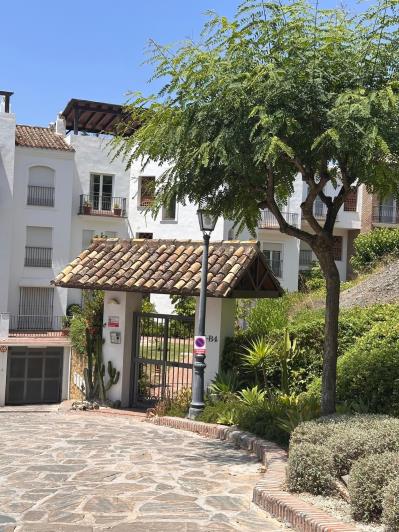 Image No.19-2 Bed Apartment for sale