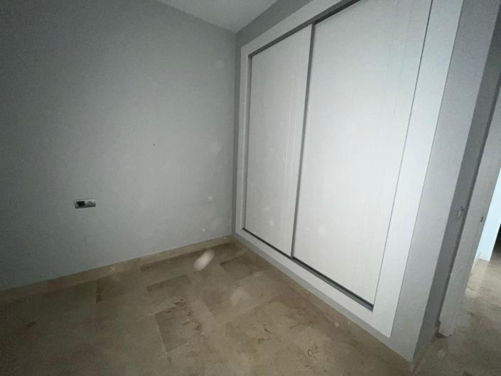 Image No.28-2 Bed Apartment for sale