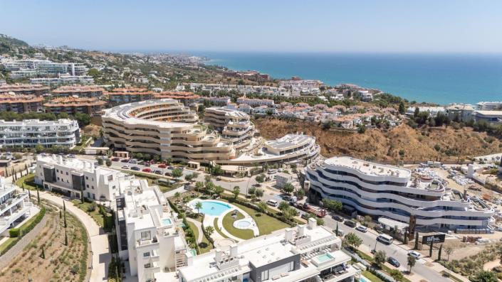 Image No.33-3 Bed Apartment for sale