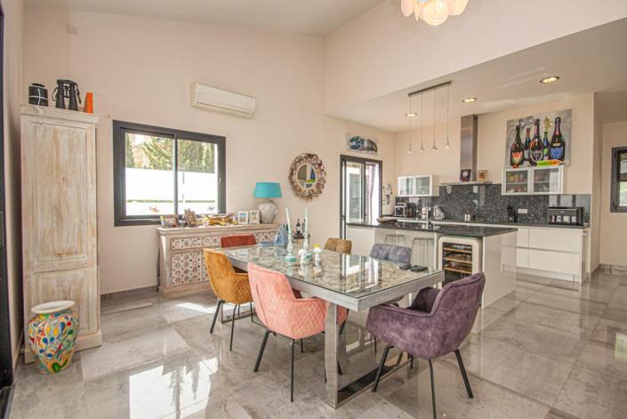 Image No.16-4 Bed Villa for sale