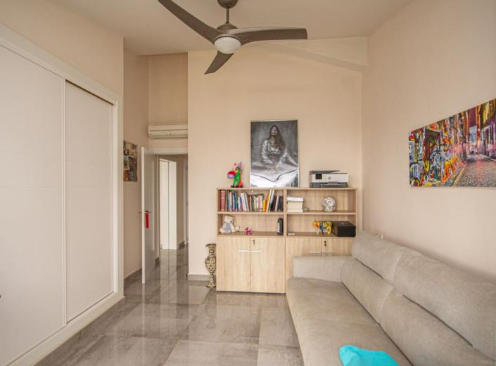 Image No.22-4 Bed Villa for sale