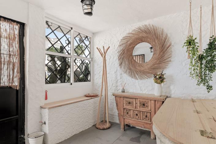 Image No.16-3 Bed Townhouse for sale