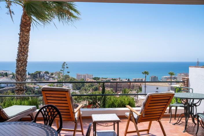 Image No.19-3 Bed Townhouse for sale