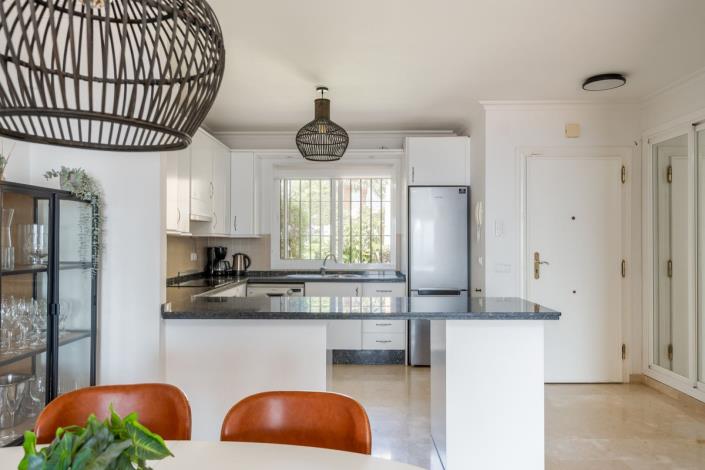 Image No.26-3 Bed Townhouse for sale