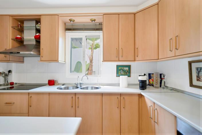 Image No.21-3 Bed Apartment for sale