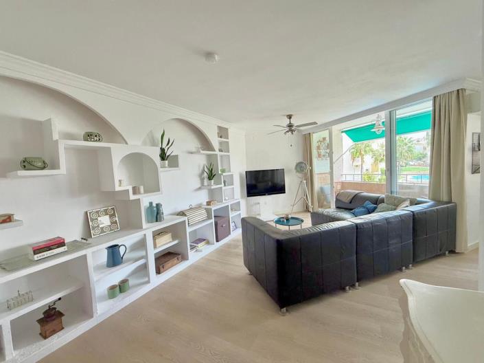 Image No.4-2 Bed Apartment for sale