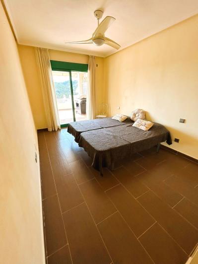 Image No.23-2 Bed Apartment for sale