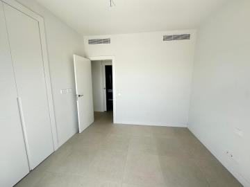 11-4d8aa6e612c0d8ce985b634e45aeea7a