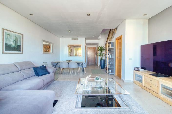 Image No.11-3 Bed Townhouse for sale