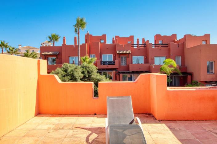 Image No.39-3 Bed Townhouse for sale