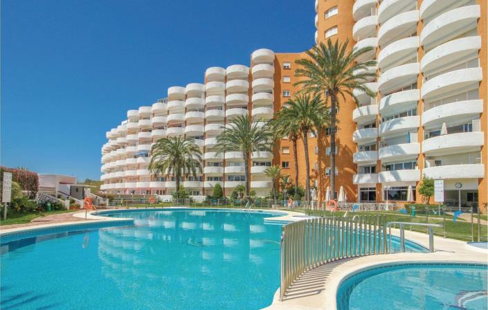 Image No.10-Studio for sale