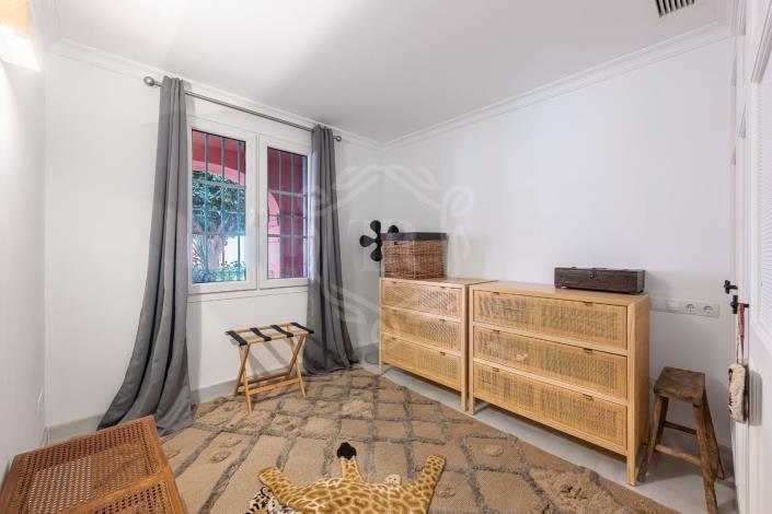 Image No.7-4 Bed Duplex for sale