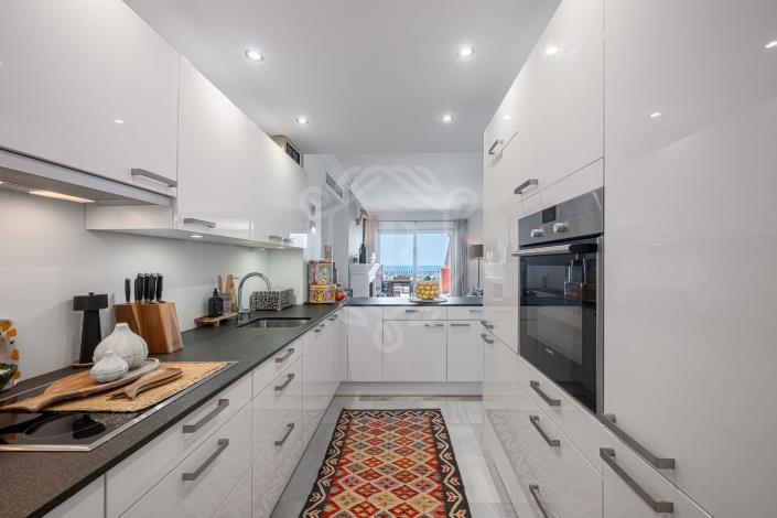 Image No.19-4 Bed Duplex for sale