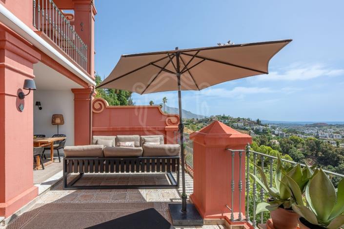 Image No.28-4 Bed Duplex for sale