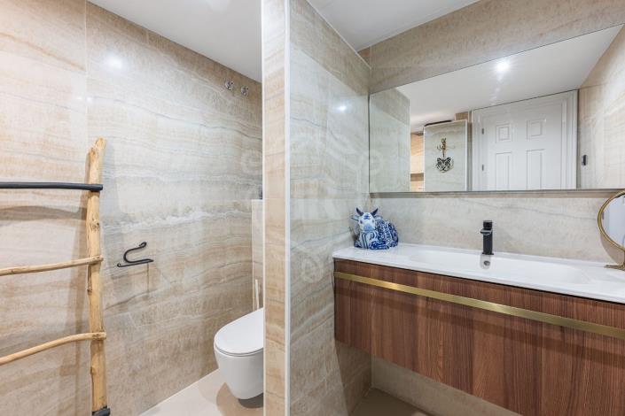 Image No.38-4 Bed Duplex for sale