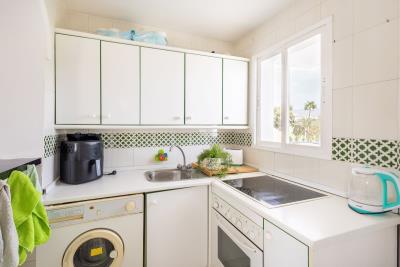 10-75bef5f12e72a6d65f05a48dacffbe42