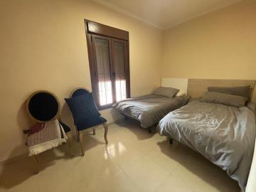 11-4d8aa6e612c0d8ce985b634e45aeea7a