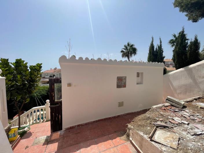 Image No.23-3 Bed Villa / Detached for sale
