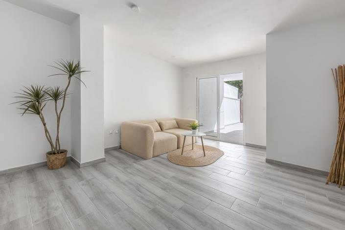 Image No.21-2 Bed Apartment for sale