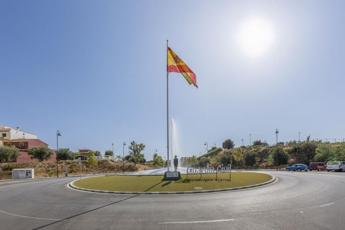 Image No.36-2 Bed Apartment for sale