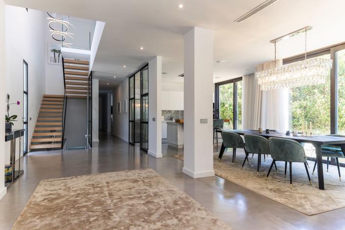 Image No.7-6 Bed Villa / Detached for sale