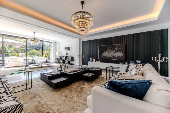 Image No.11-6 Bed Villa / Detached for sale