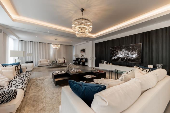 Image No.25-6 Bed Villa / Detached for sale