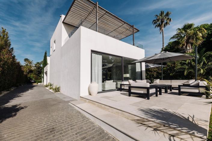 Image No.43-6 Bed Villa / Detached for sale