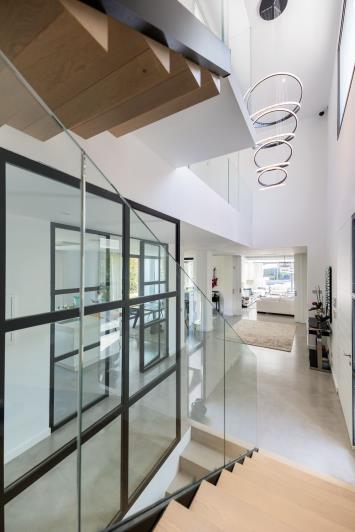 Image No.44-6 Bed Villa / Detached for sale