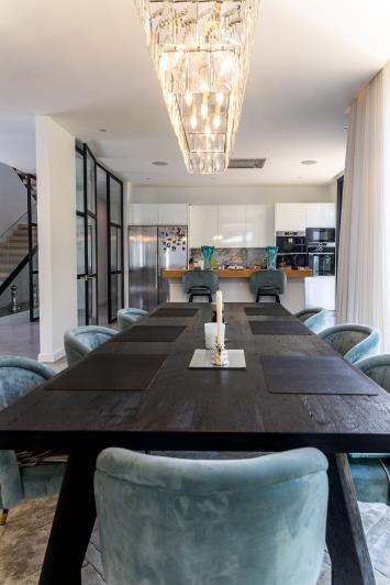 Image No.48-6 Bed Villa / Detached for sale