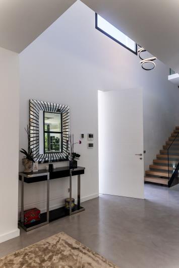 Image No.56-6 Bed Villa / Detached for sale